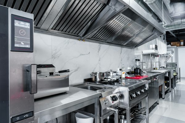 Réparer et entretenir vos appareils de restauration grâce aux pièces détachées
